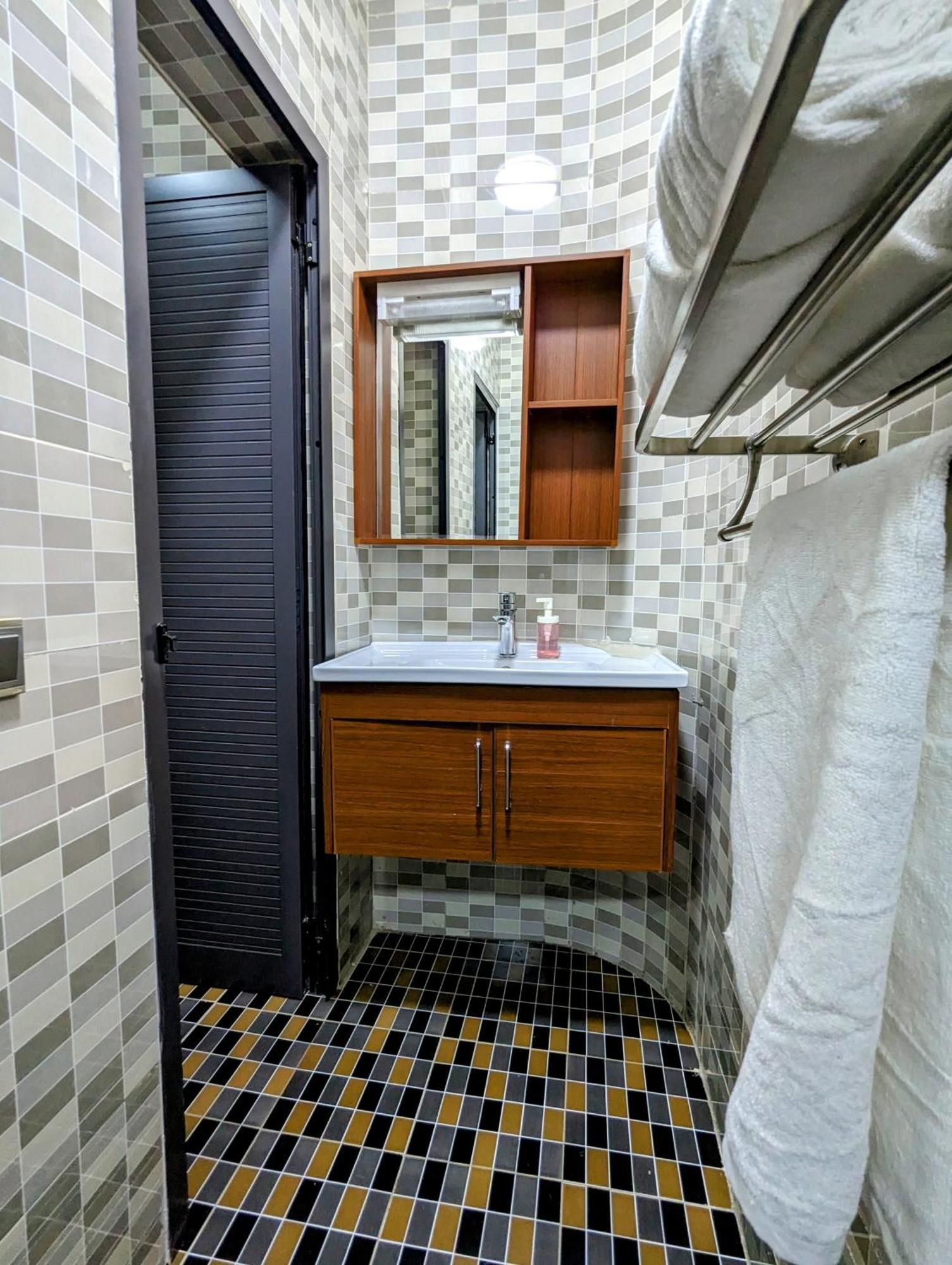 Les Ombrelles Appart'Hotel 科托努 外观 照片